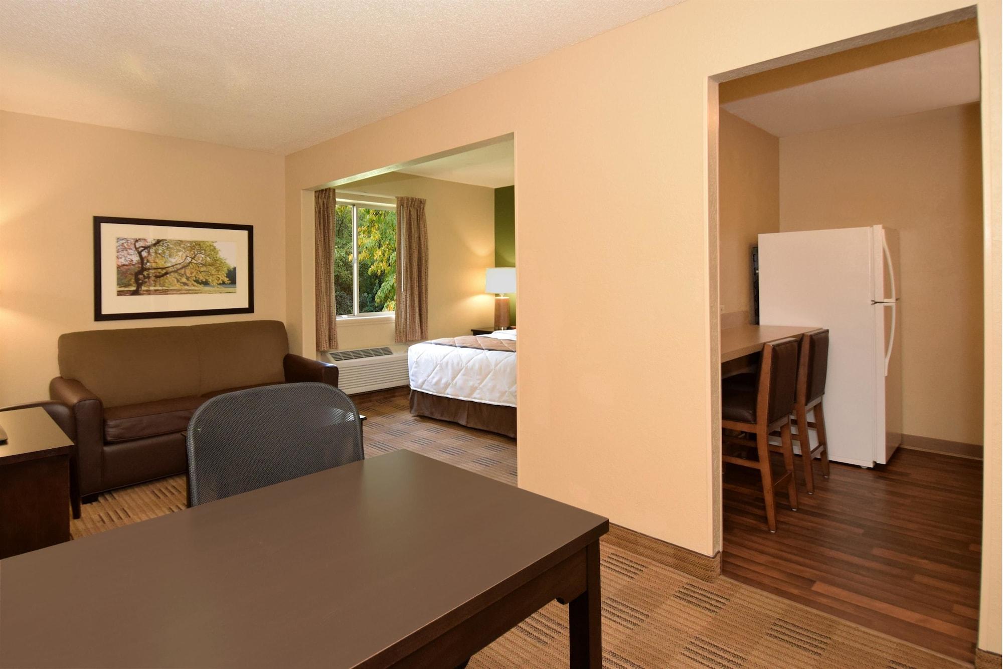 Extended Stay America Select Suites - Greenville - Haywood Mall Eksteriør billede