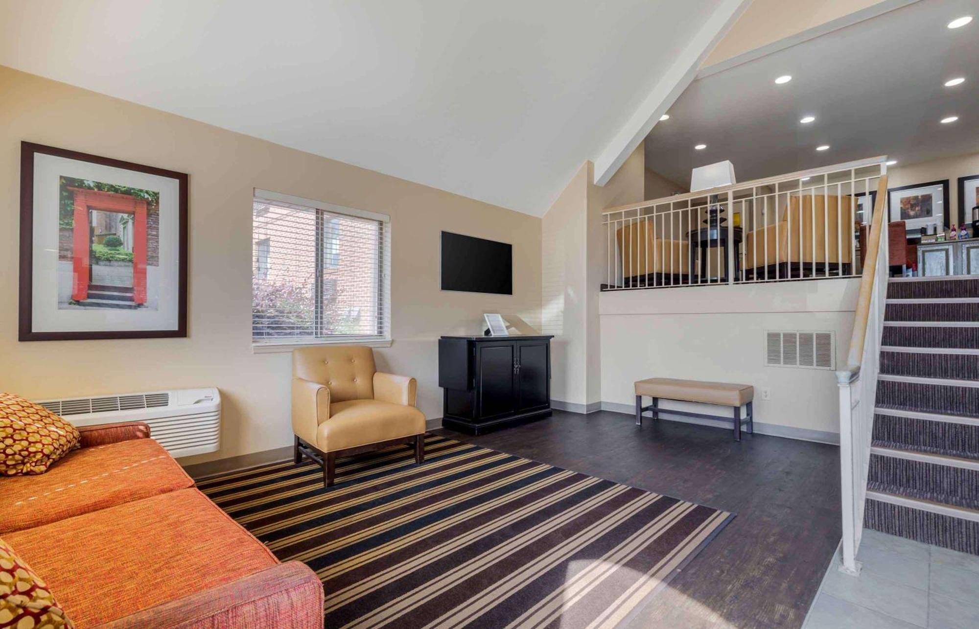 Extended Stay America Select Suites - Greenville - Haywood Mall Eksteriør billede